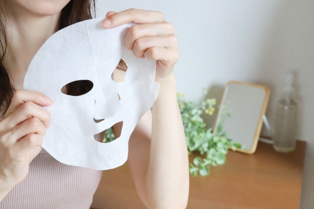 フェイスパックは国際線に持ち込めるのか。