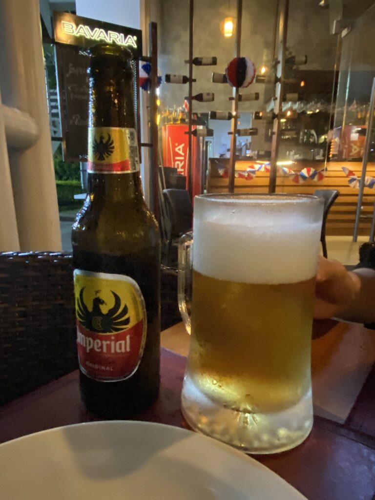 コスタリカのインペリアルビール