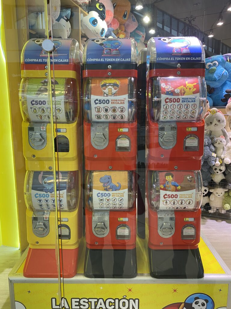 日本のガチャガチャ